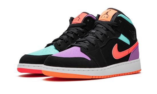 Air Jordans 1 Mid ‘Candy’ 554725-083